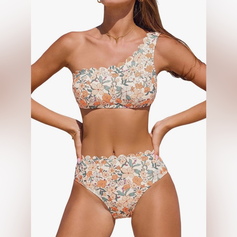 Cupshe Asymmetrical Bikini Orange and Cream